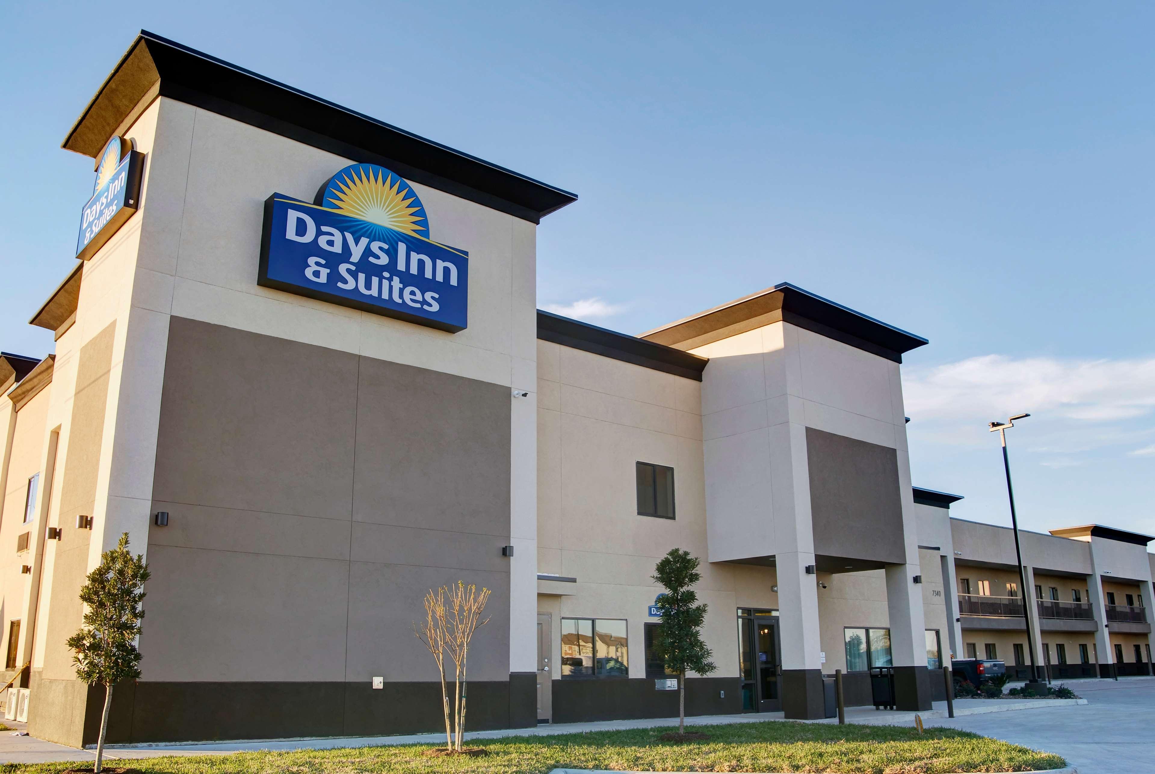 Days Inn & Suites By Wyndham Port Arthur Exterior foto